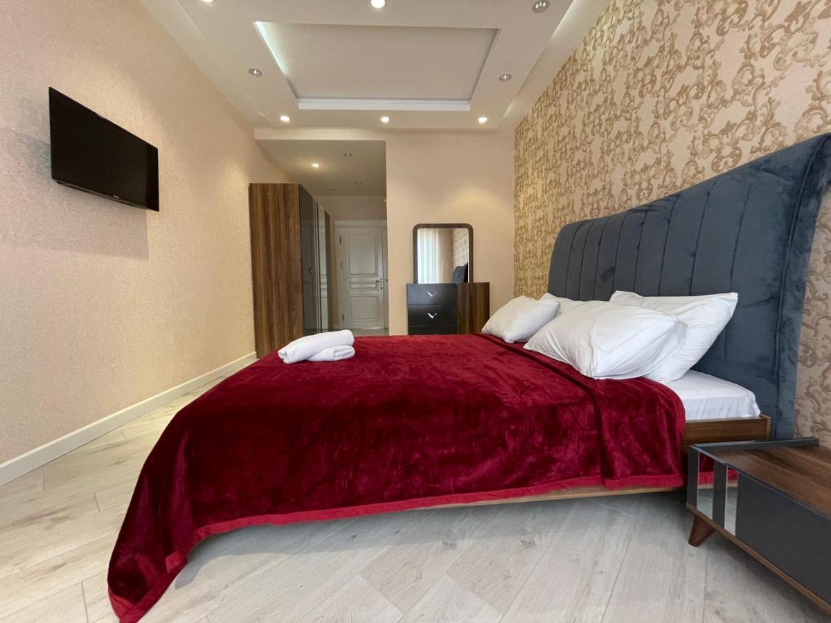 Park Azure Apartment Baky Esterno foto