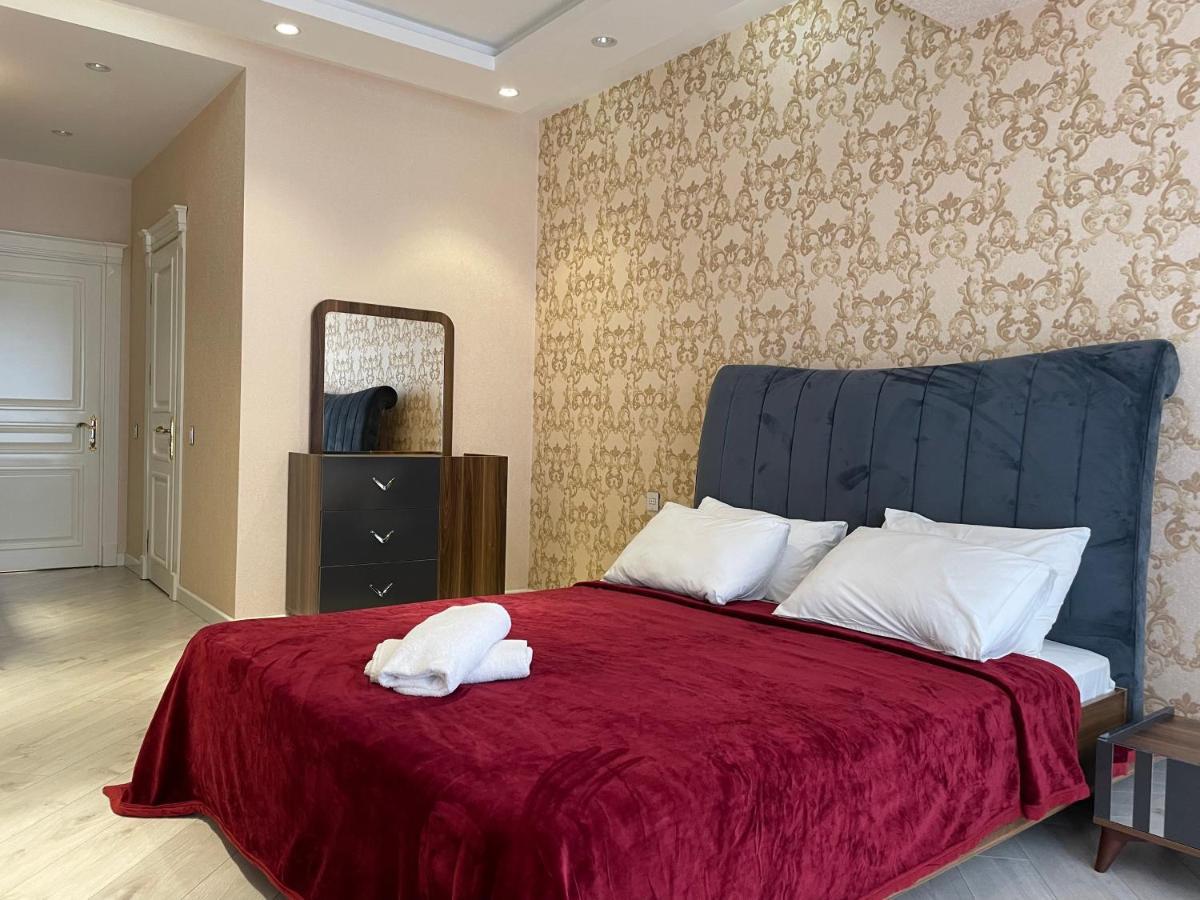 Park Azure Apartment Baky Esterno foto